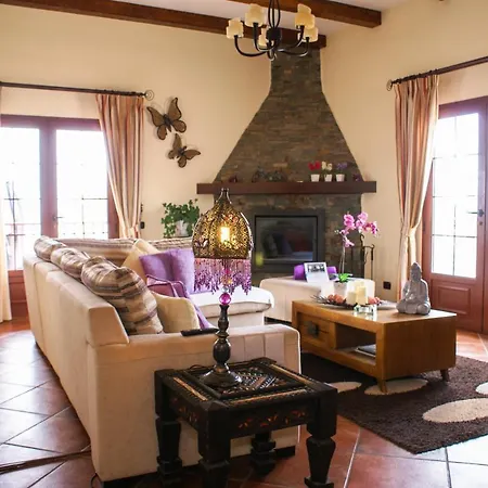 Villa Casa Nayara