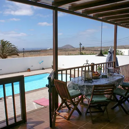 Casa Nayara * El Mojon (Canary)