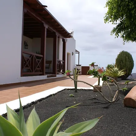 Casa Nayara Villa *