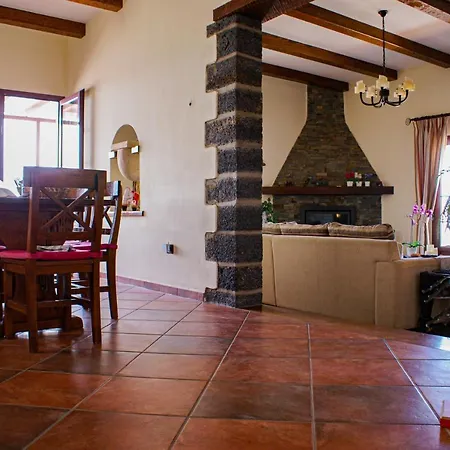 Casa Nayara Villa